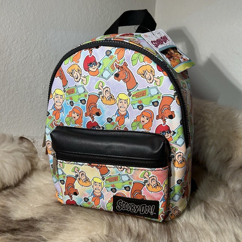 NWT Bioworld Small Backpack – Scooby Doo & Friends