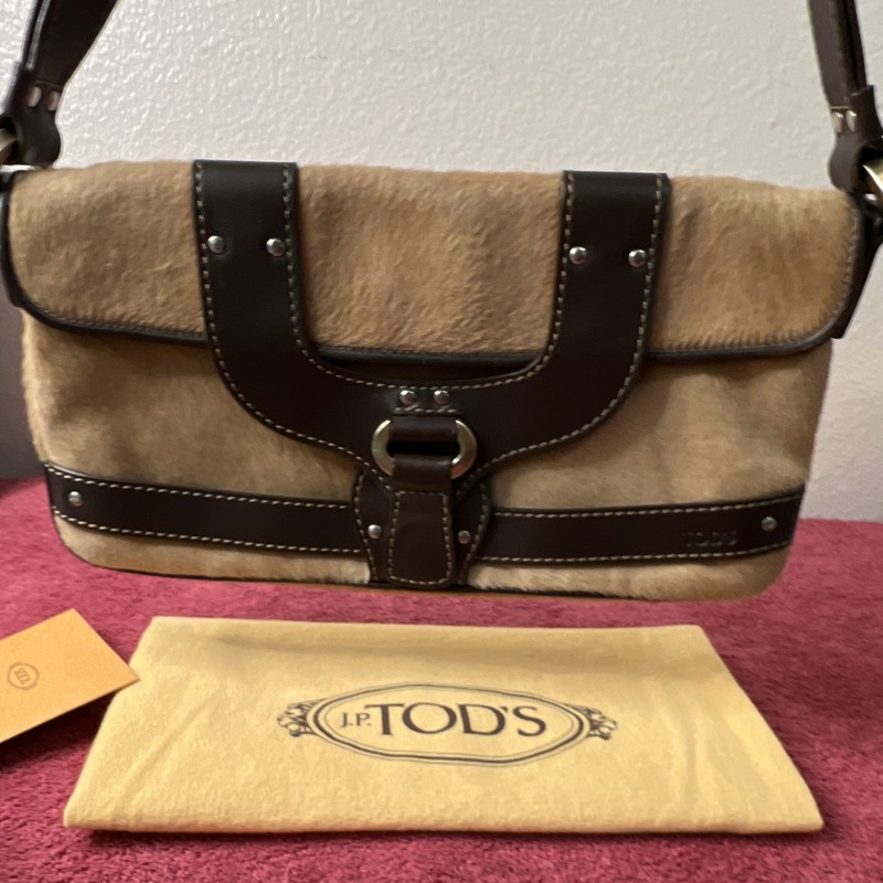 Tod's Beige/Brown Solid Shoulder Bag magnetic Closure Rosegold Hardware Dust Bag gallery