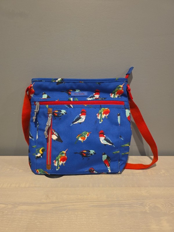 Vera Bradley Lighten Up Travel Ready Crossbody purse *Mini Tody Birds*