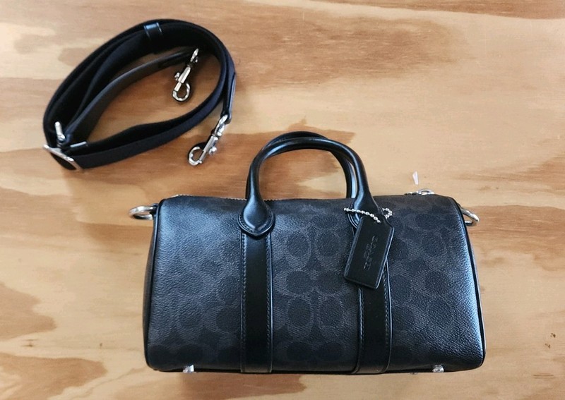 Coach Compass 25 gallery