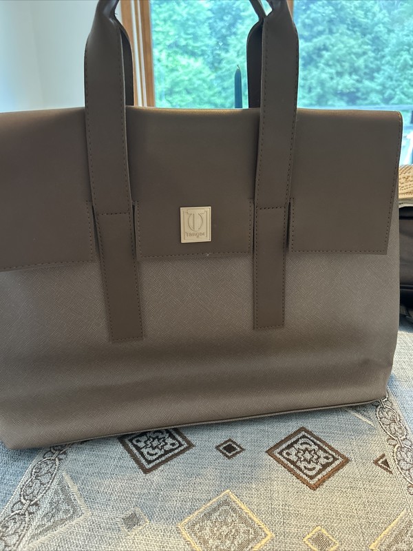 Tanger outlet bag