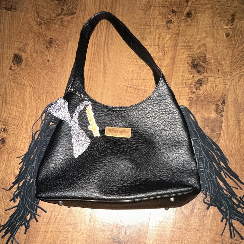 Wrangler Black Fringe Shoulder Bag Purse Magnetic Closure Silver Hardware