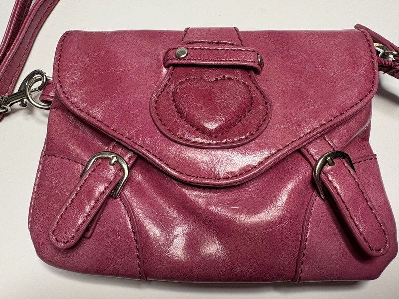 Hot Pink Mini Wristlet Handbag Heart Accent Small Clutch Purse Wallet Makeup Bag gallery