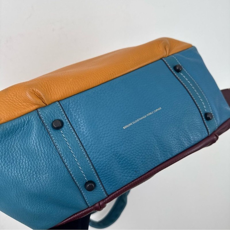 COACH 1941 Hobo Bandit 39 In Colorblock Pebble Leather Bag two in one gallery