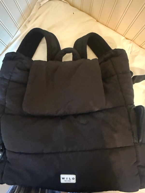 Wilo The Label Black Puffer Drawstring Backpack