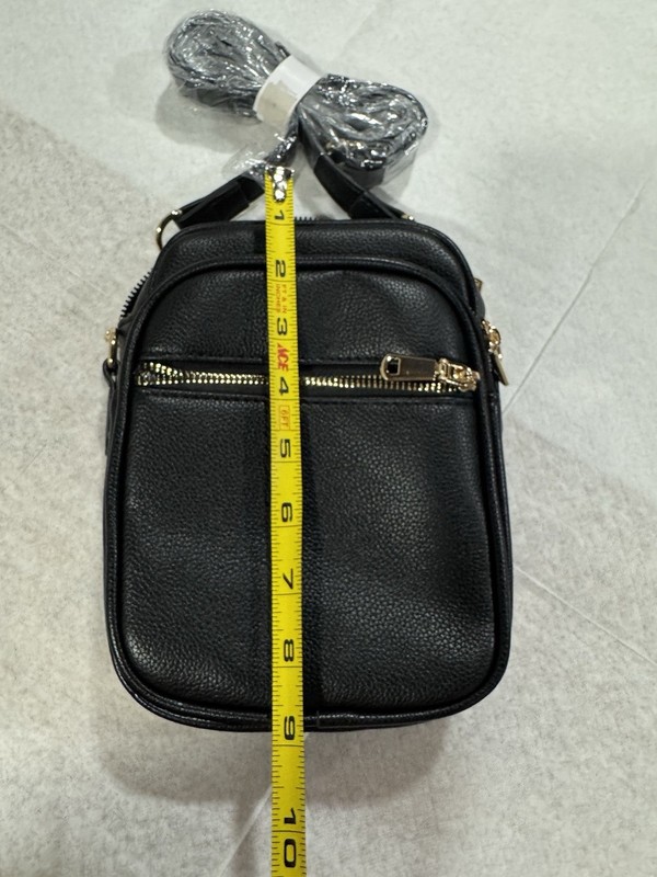 Black Crossbody Bag Pebbled Faux Leather Gold Tone Hardware Multi Pocket gallery