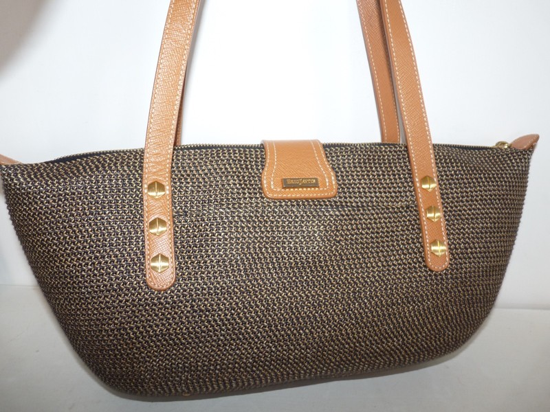 Eric Javits Squishee Black &Tan Straw Shoulder Bag Handbag - 14" x 7" & Mirror gallery