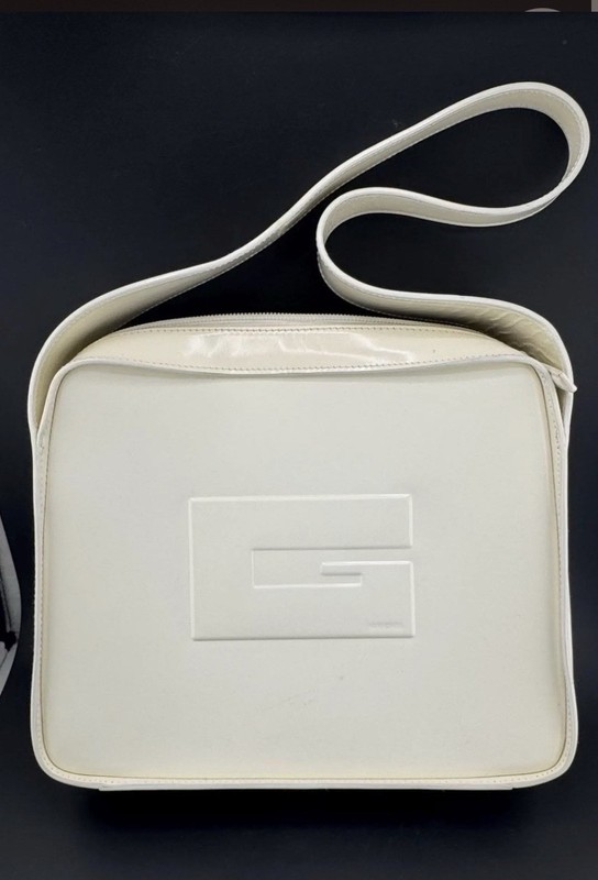 Vintage White Patent Leather Gucci Purse Interlocking G Shoulder Bag Handbag