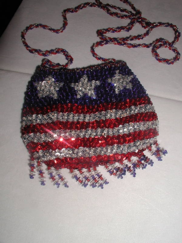 SMALL USA SEQUIN PURSE FRINGE FLAG JULY 4TH LABOR DAY MEMORIAL DAY PARADE NEW