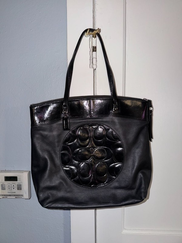 Coach F18336 Black Leather and Patent Signature Tote Bag