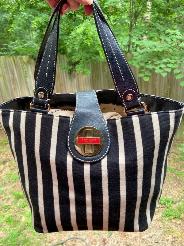 Y2K Kate Spade Striped Knit Turn Lock Tote Leather Handles & Trim Beetle Juice