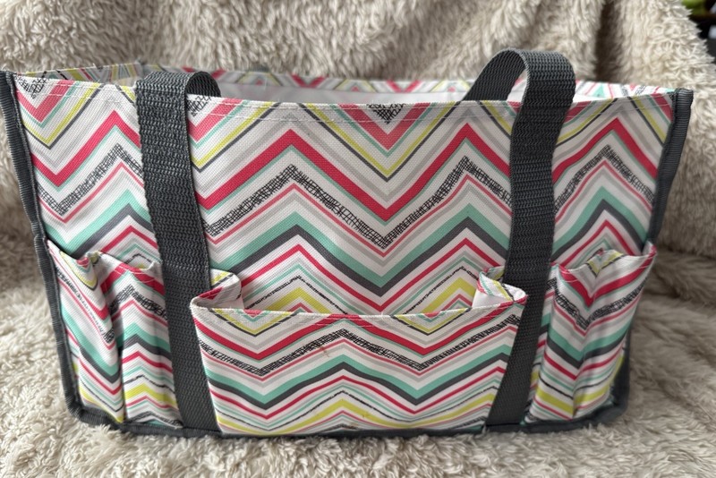 Thirty-one Small Travel Bag- Multi Color Stripes – Extra Outside Pockets