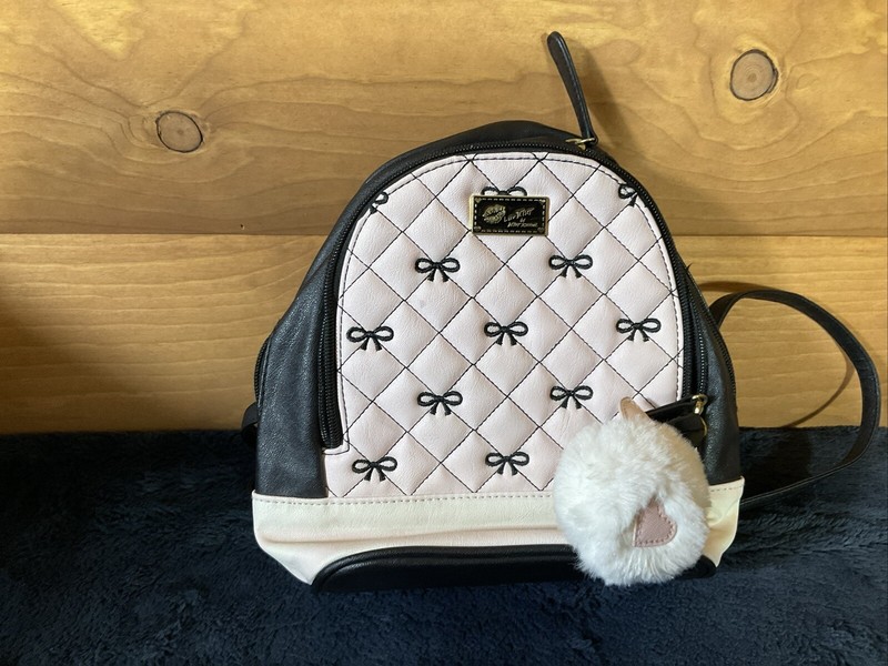 Betsy Johnson backpack pink/black with bows