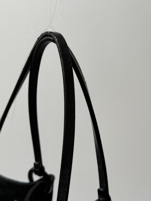 Gucci GG Pattern Black Tote Bag With Pouch gallery