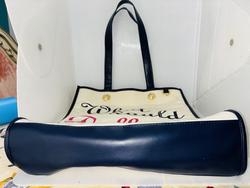 Draper James Vanderbilt "What Would Dolly Do?” Shoulder Bag RARE Used gallery