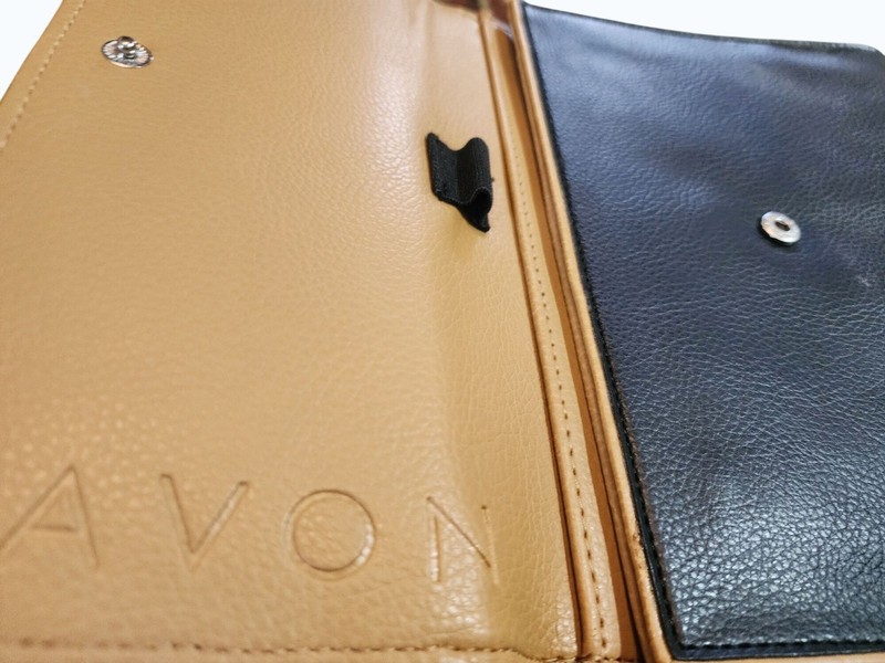 '07 Avon Presidents Recognition Program Organizer Binder Black Gold Faux Leather gallery