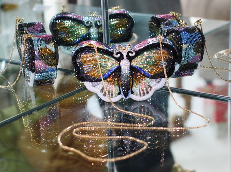 JUDITH LEIBER SWAROVSKI CRYSTAL MOONLIT WAY GEM BUTTERFLY SHOULDER BAG CLUTCH gallery