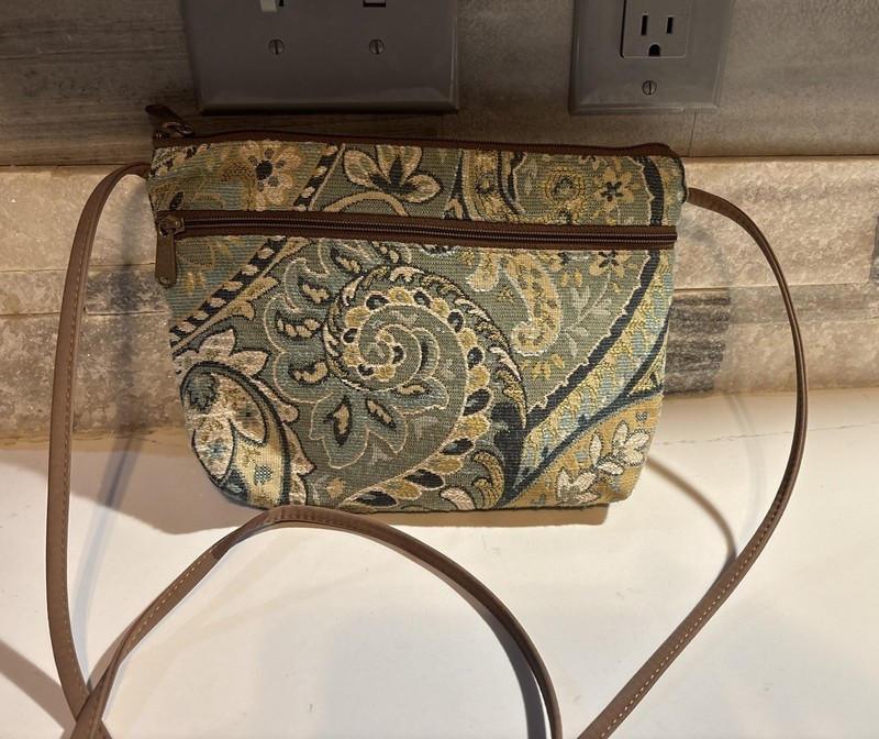 Danny K Beverly Hills Paisley Crossbody Shoulder Bag Purse 10”x7.5” Tapestry