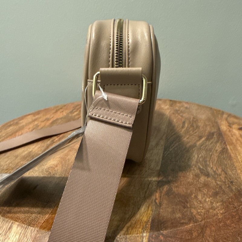 U.S. Polo Assn. Women's Crossbody Bag Sand Color New gallery