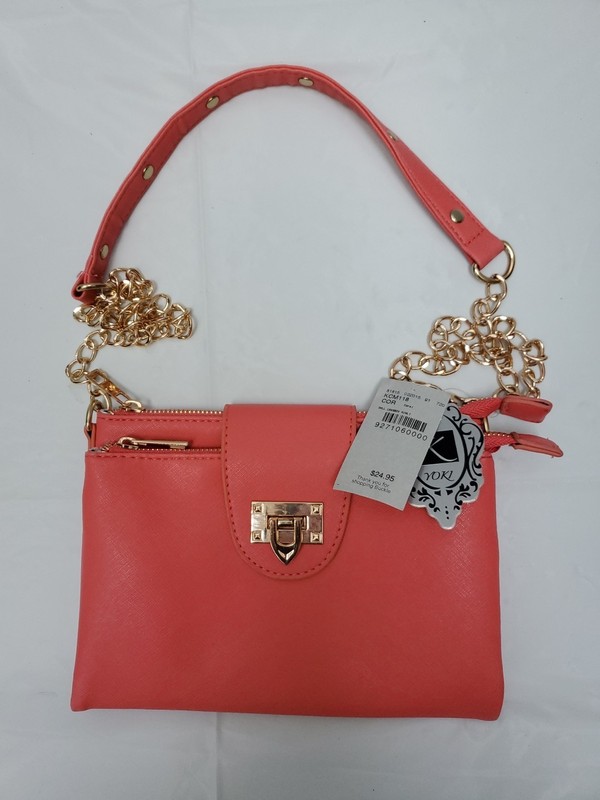Yoki Faux Leather CORAL Crossbody Purse/Bag Linked Chain Shoulder Strap NWT