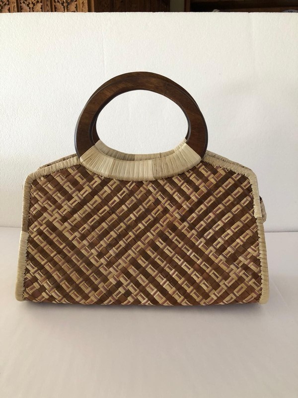 Brown Wicker Bamboo Rattan Weave Wooden Handles Purse Handbag