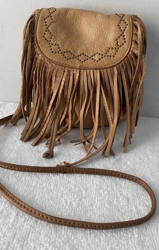 Lucky Brand Leather Fringe Crossbody Shoulder Bag Tan Studded Boho Western Vtg