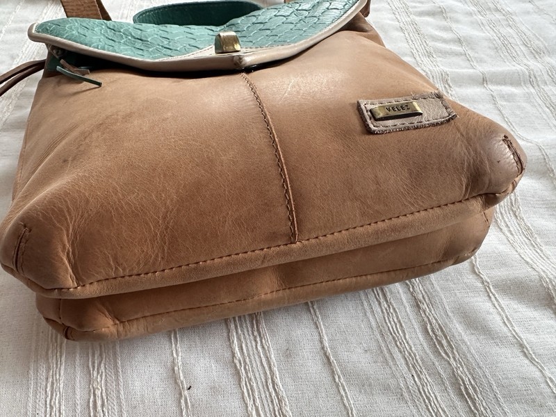 VELEZ Genuine Leather Mini Messanger Crossbody Bag | Colombian Artisanal Purse gallery
