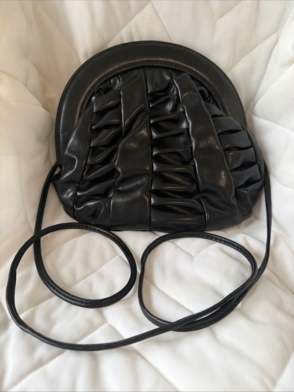 Bonita bags Small Black Crossbody