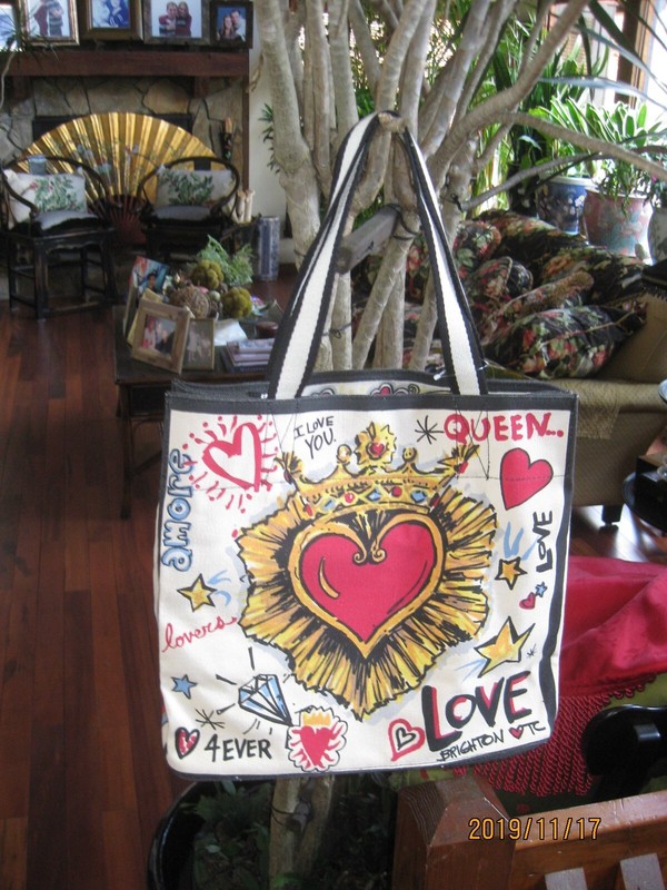 NWT Brighton Fashionista Collection Queen of Love Tote Bag Retails $125 gallery