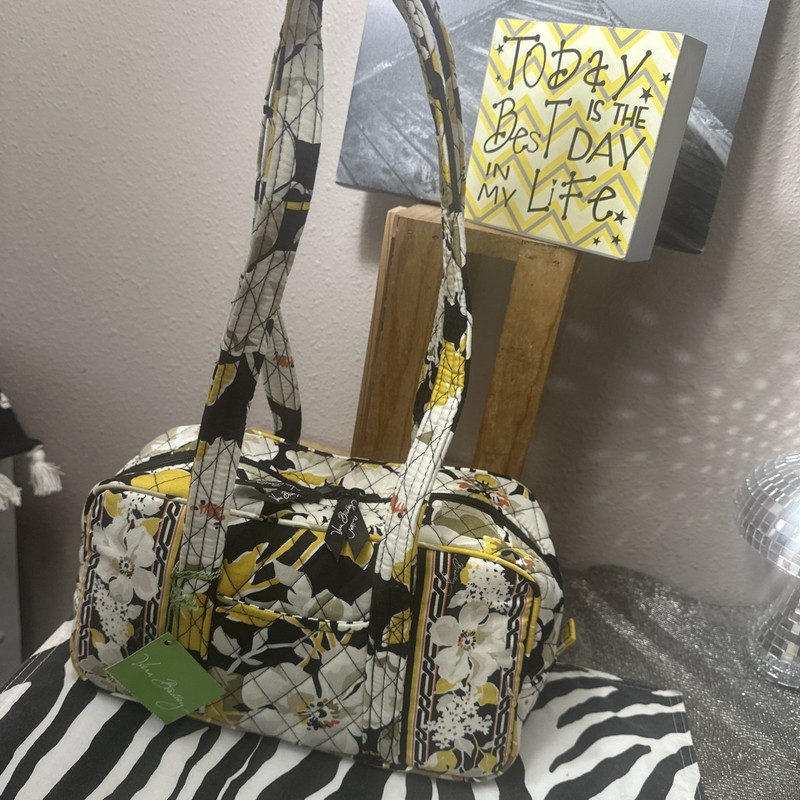 Vera Bradley DOGWOOD Quilted Logo Double Zip HandBag New With Tags