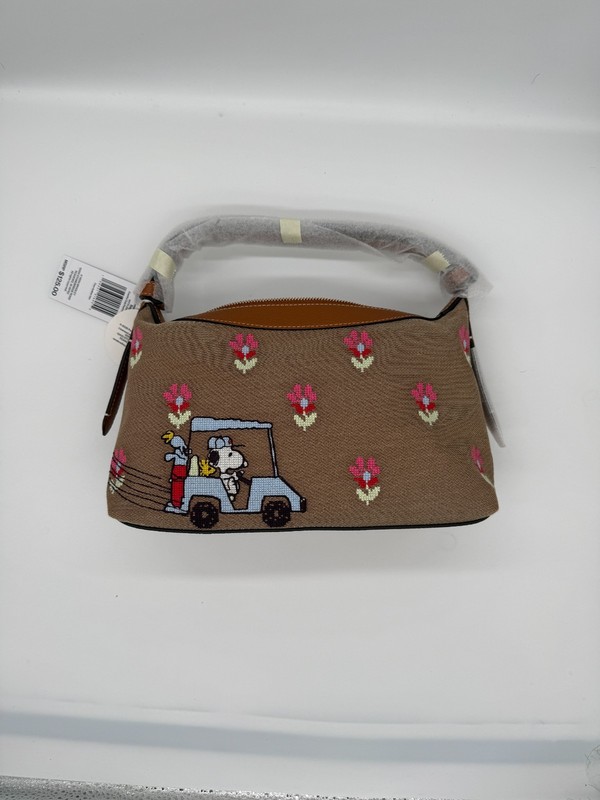Vera Bradley x Peanuts Roxbury Crescent Shoulder Bag