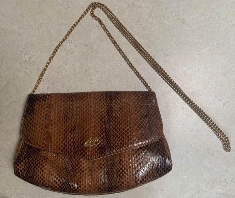 Vintage Genuine Snakeskin Brown Envelop Shoulder Bag Purse w gold chain rare