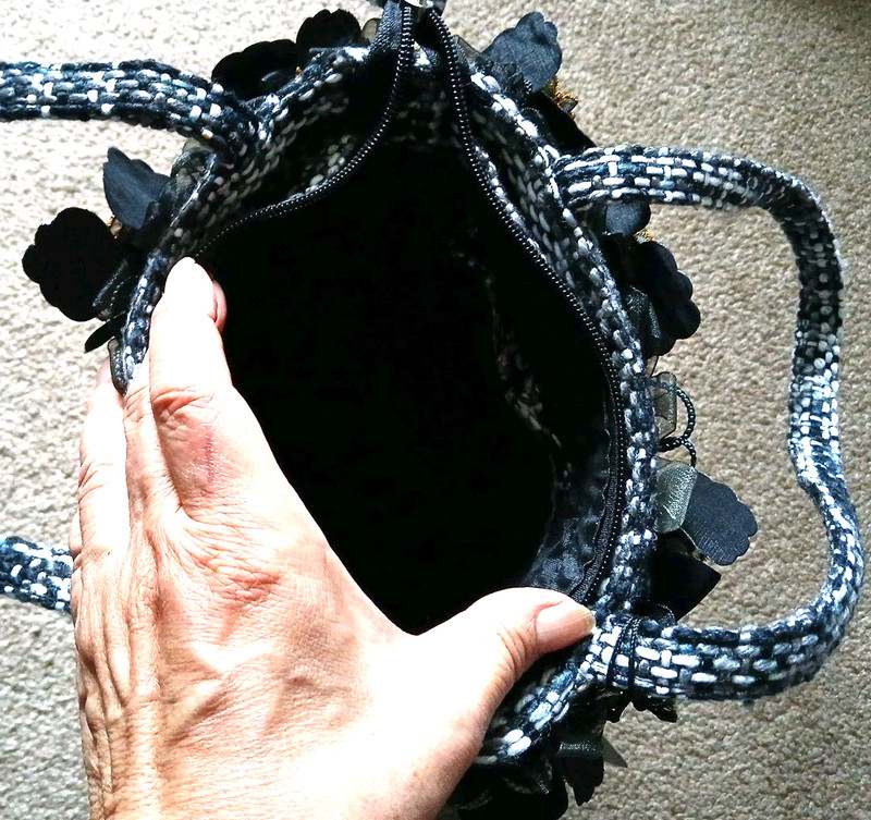 NOS Bag Purse Ruffled Rose Black White Fabric Handle Ribbon 2 Pockets Zipper Tag gallery