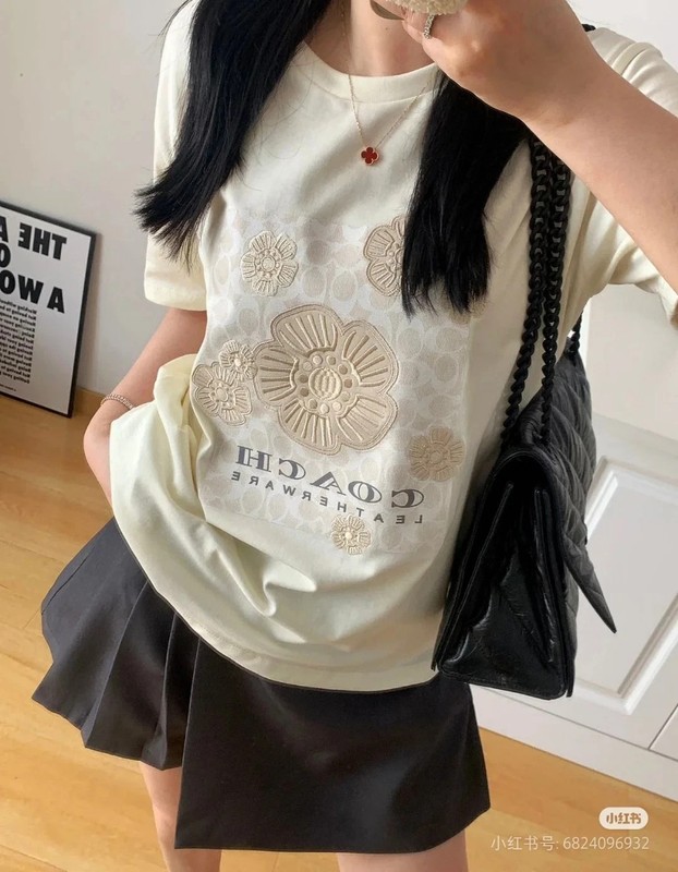 NEW Women’s WHITE COTTON T-shirt size XL
