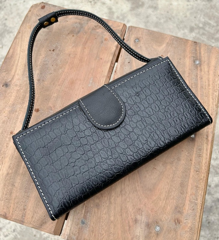 Women’s Leather Wallet Large Capacity Multi Card Organizer Ladies Clutch Handbag