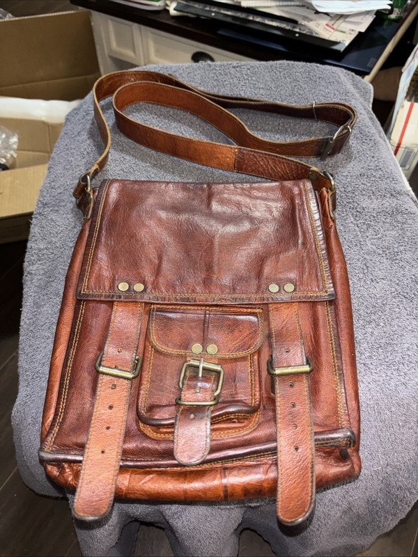 Komals Passion leather, Shoulder Bag, Brown 11 In T ,9 W, Messenger Bag