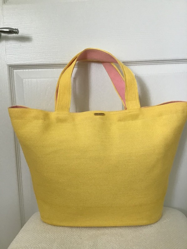 ERIC JAVITS DUNEMERE SQUISHEE TOTE WITH CLEAR LINING AND POCKETS PLEASE READ