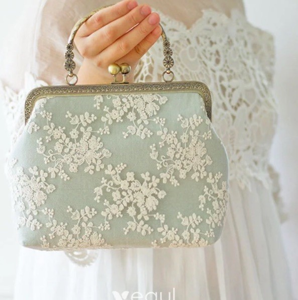 Women’s Mint Green Satin Floral Kiss Lock Evening Clutch Bag Embroidered