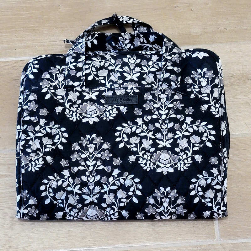Vera Bradley GRAND Hanging Travel Organizer Bag Night & Day Black White Floral