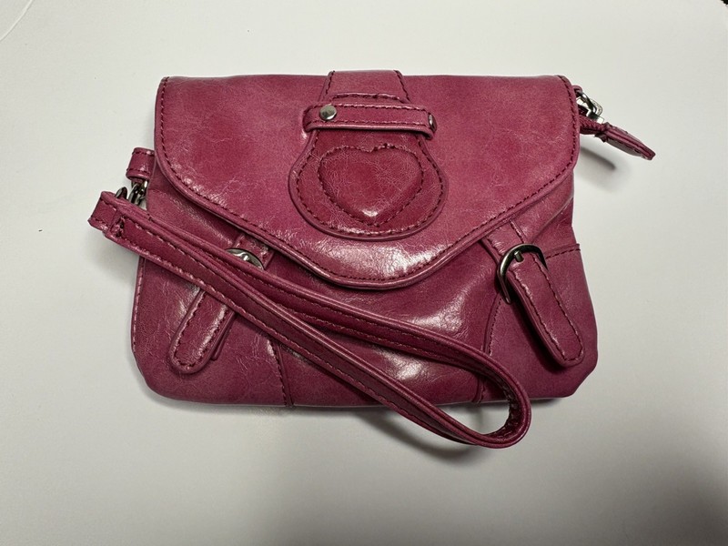 Hot Pink Mini Wristlet Handbag Heart Accent Small Clutch Purse Wallet Makeup Bag gallery