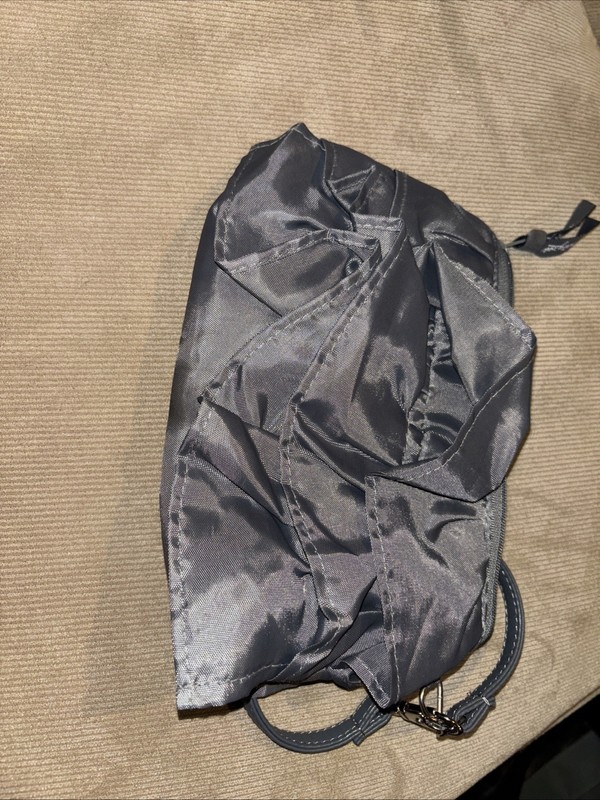 Thirty One 31 Ruffle Wristlet Bag Purse - Gray gallery