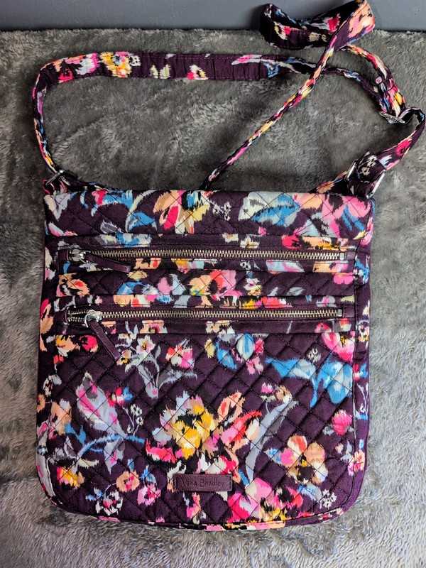 Vera Bradley Carson Mailbag Bag