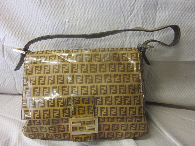 Fendi Mamma Baguette Shoulder Zucchino PVC leather Y2K Handbag Brown – See Note