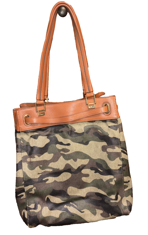 G.I.L.I Got It Love It Camo Tote Bag Camouflage Tassel Canvas & Leather 13x17 in gallery