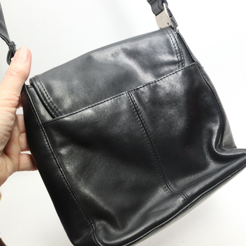 Vtg Worthington Crossbody Handbag Women S Black Leather Vinyl Trim Shoulder Bag gallery