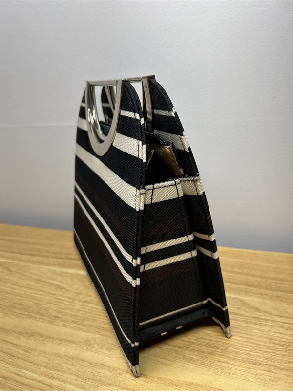Black ,Brown And Cream Purse 👜 With Silver Handles gallery