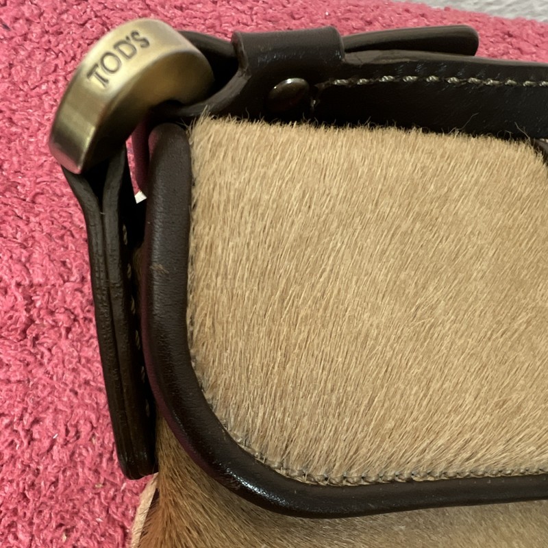 Tod's Beige/Brown Solid Shoulder Bag magnetic Closure Rosegold Hardware Dust Bag gallery