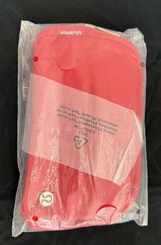 Lululemon Employee Educator Everywhere Red Belt Bag Bold White Logo Crossbody gallery