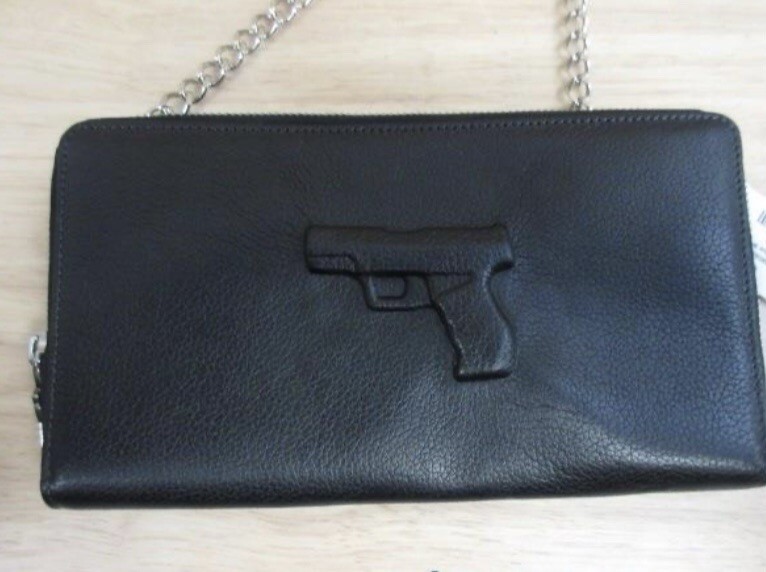 Vlieger & Vandam Black Gun Travel Wallet Chain Shoulder Strap Included. NWT!