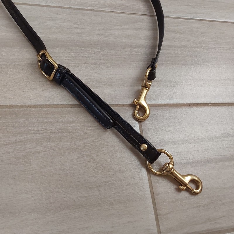 Adjustible Black Faux Leather 1/2 in Crossbody Replacement Strap. Size 30-51 in